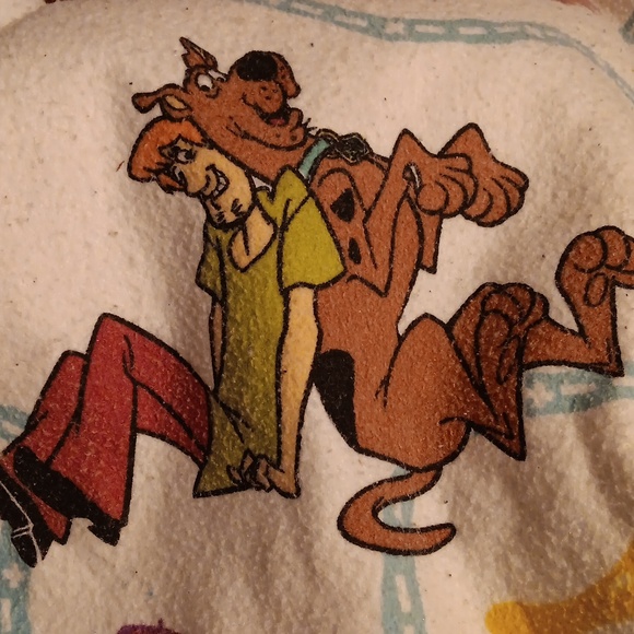 Scooby Doo 1999 blanket for full size bed. - Picture 9 of 11